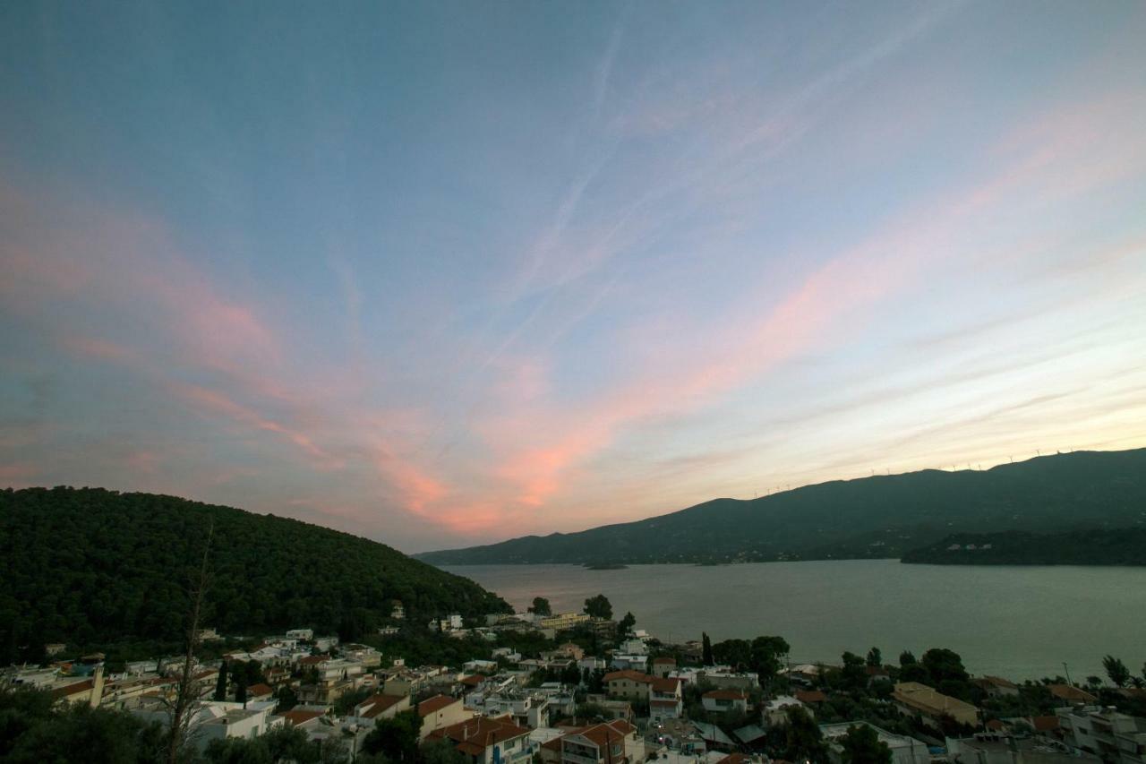 Kalavria Luxury Suites - Magnificent Sea View Of Poros 포로스타운 외부 사진