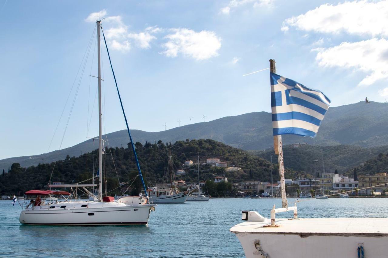 Kalavria Luxury Suites - Magnificent Sea View Of Poros 포로스타운 외부 사진