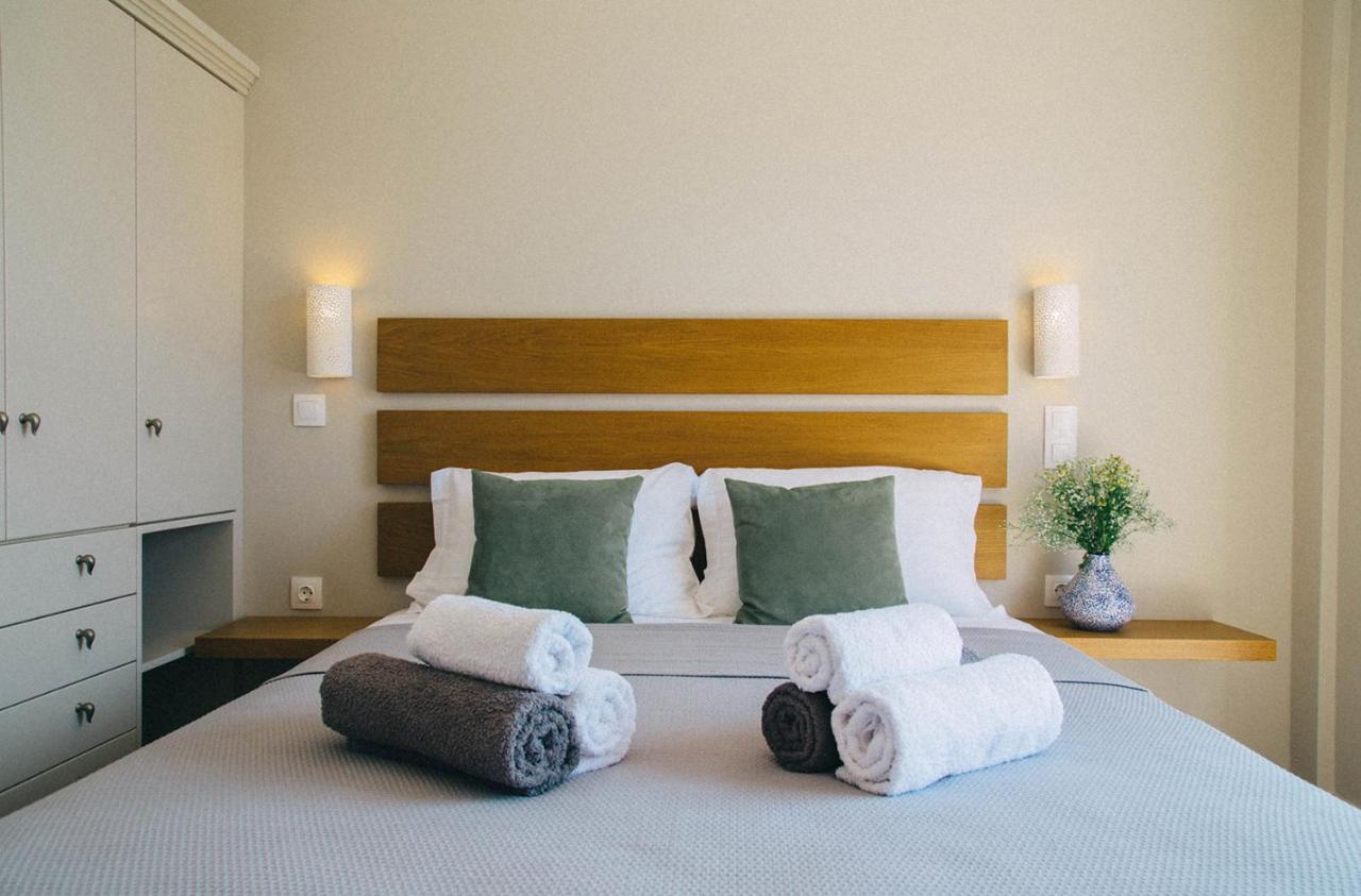 Kalavria Luxury Suites - Magnificent Sea View Of Poros 포로스타운 외부 사진