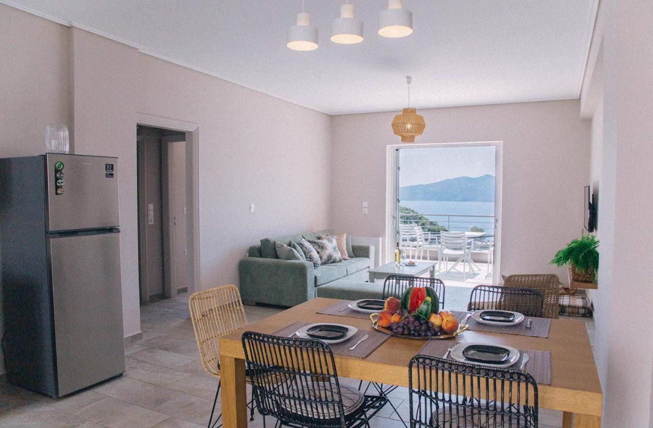 Kalavria Luxury Suites - Magnificent Sea View Of Poros 포로스타운 외부 사진