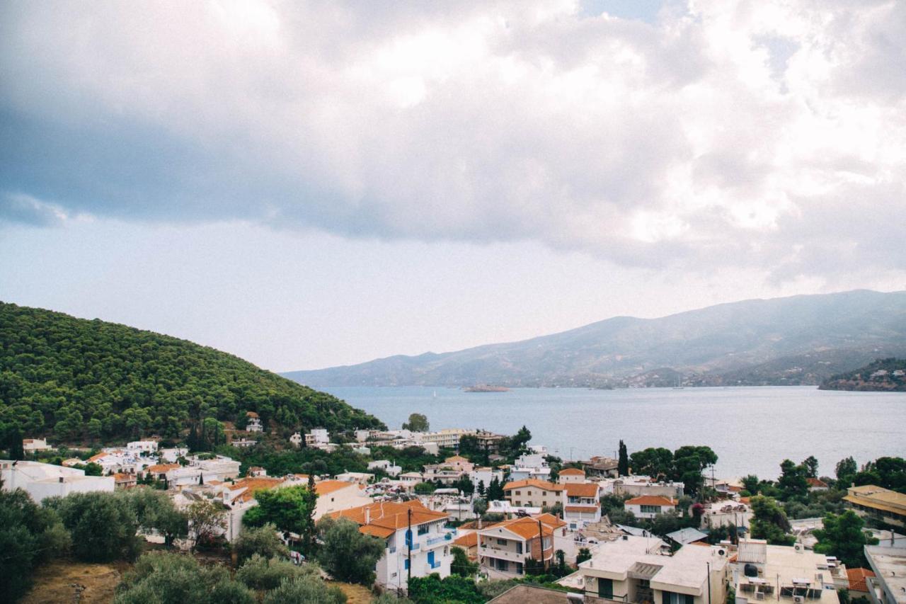 Kalavria Luxury Suites - Magnificent Sea View Of Poros 포로스타운 외부 사진
